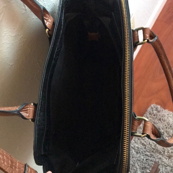 NWOT faux leather tricolor Bag - Picture 3 of 4